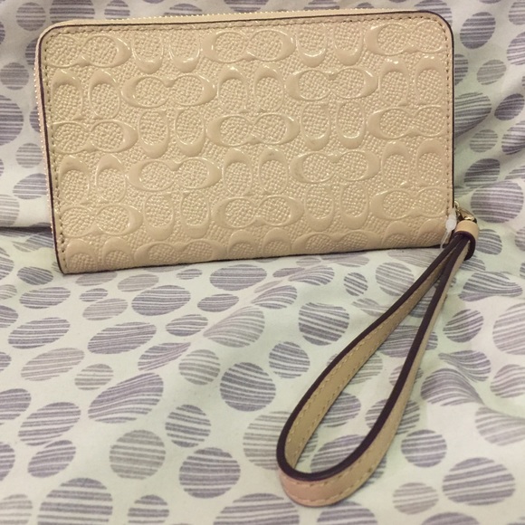 ‼️[$50 OFF NWT] Coach Wallet Wristlet